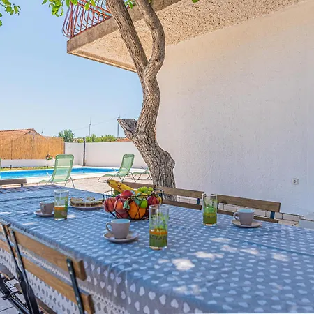 Gorgeous In Danilo With Kitchen Apartment *