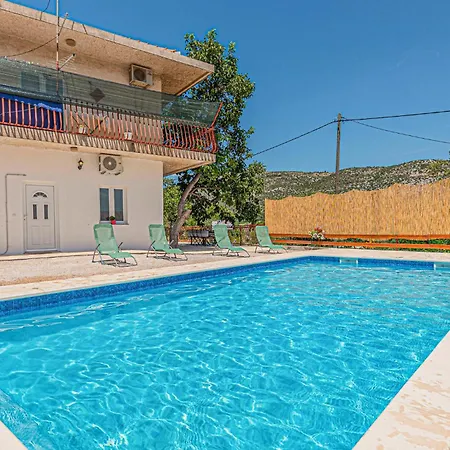 In Danilo With Wifi *